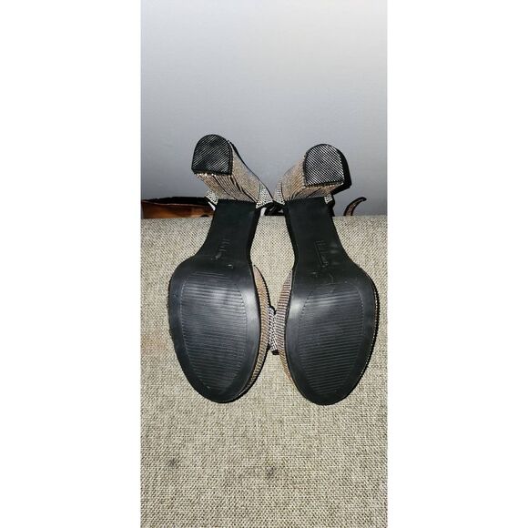 Hot Tomato Sharrone Platforms  - Picture 7 of 7